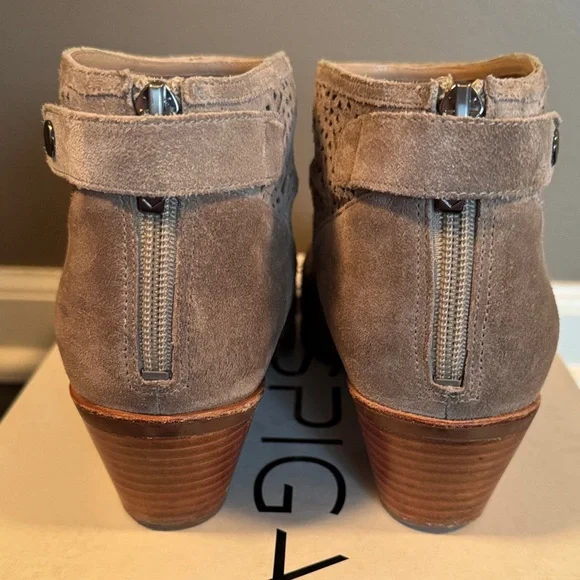 Women's Via Spiga Gray Suede Ankle Boots 9.5 - Picture 7 of 16